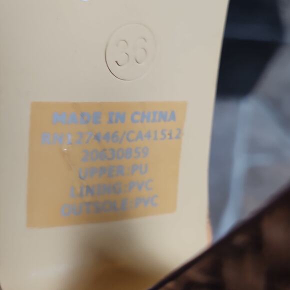 New in Box Iron Fist Tiki Toes Peep Toe Platform Heels Sz 5 - Picture 16 of 16